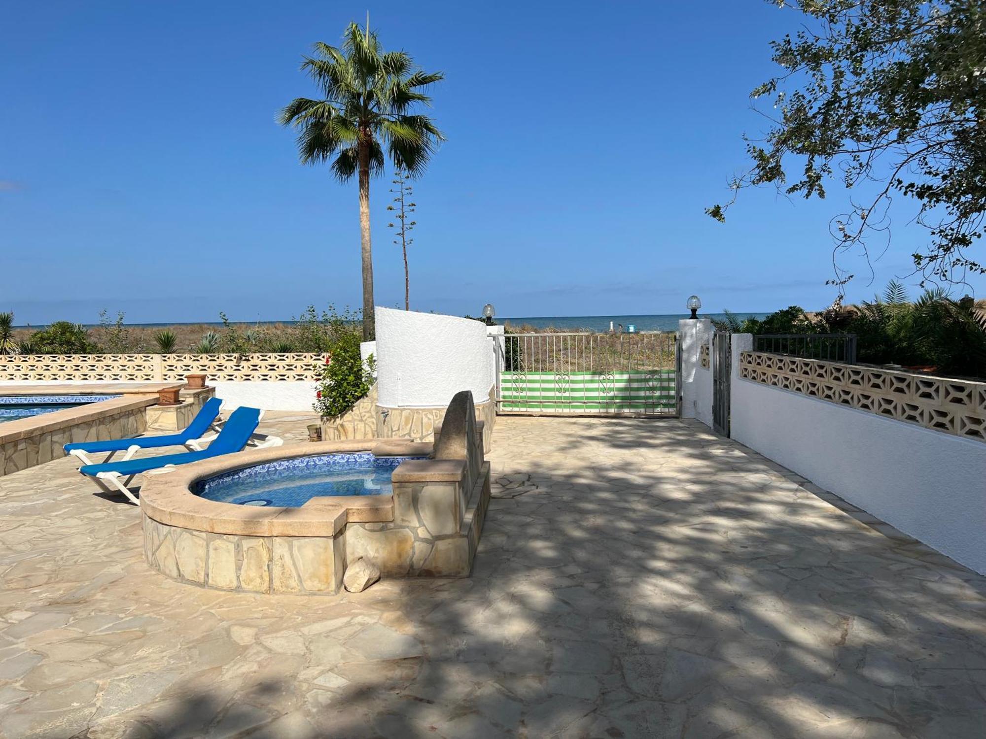 Chalet En La Playa Con Piscina Privada - Holavivienda Inmobiliaria Денія Екстер'єр фото