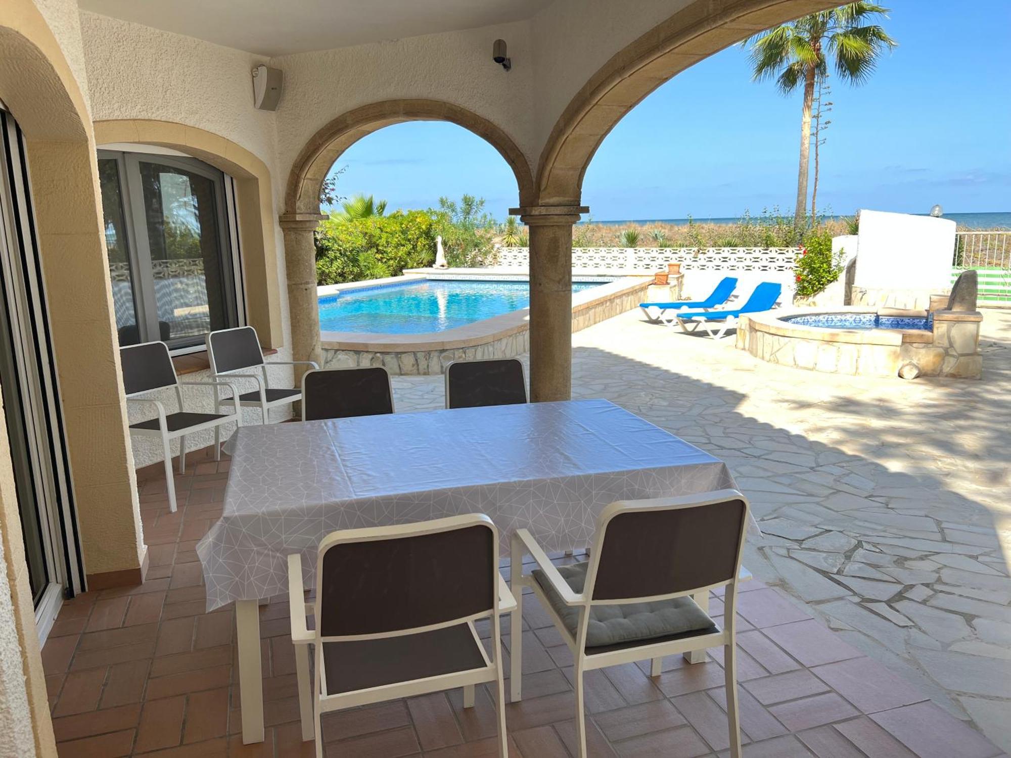 Chalet En La Playa Con Piscina Privada - Holavivienda Inmobiliaria Денія Екстер'єр фото