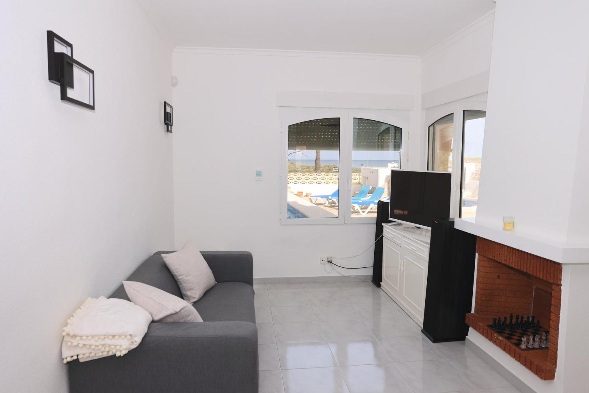 Chalet En La Playa Con Piscina Privada - Holavivienda Inmobiliaria Денія Екстер'єр фото